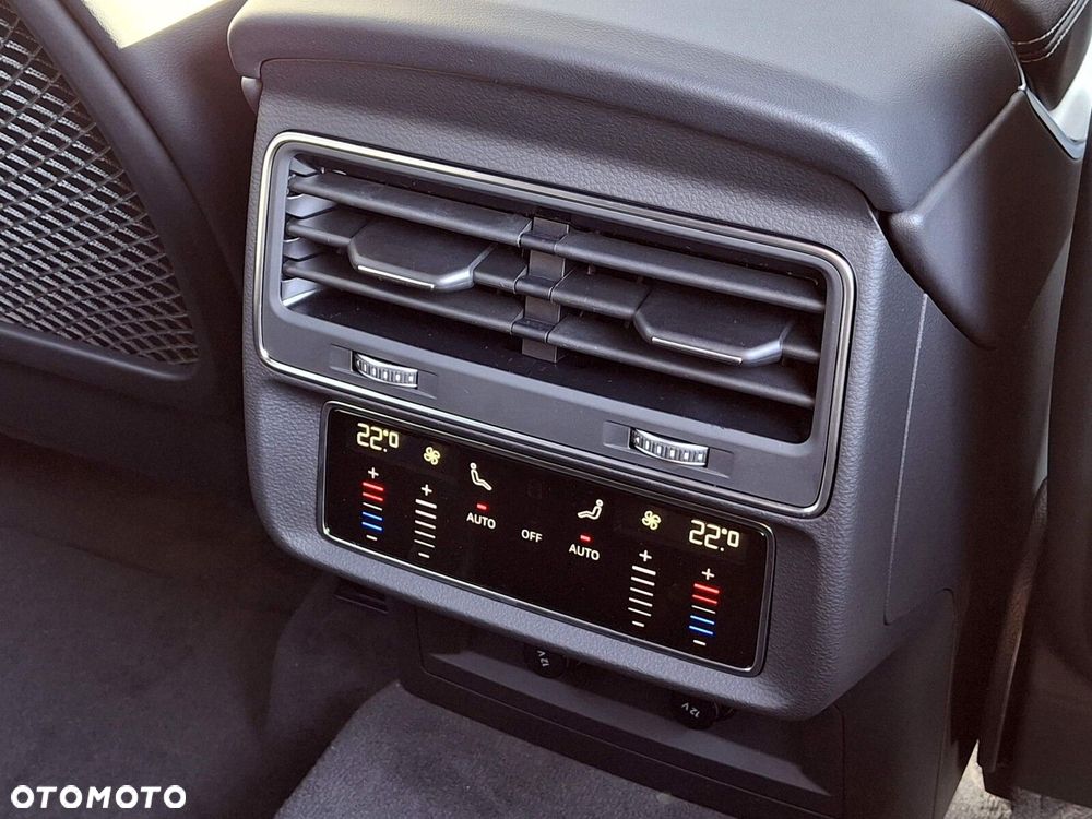 Audi Q7 - 24