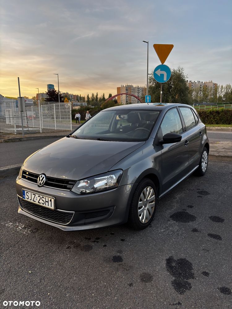 Volkswagen Polo - 2