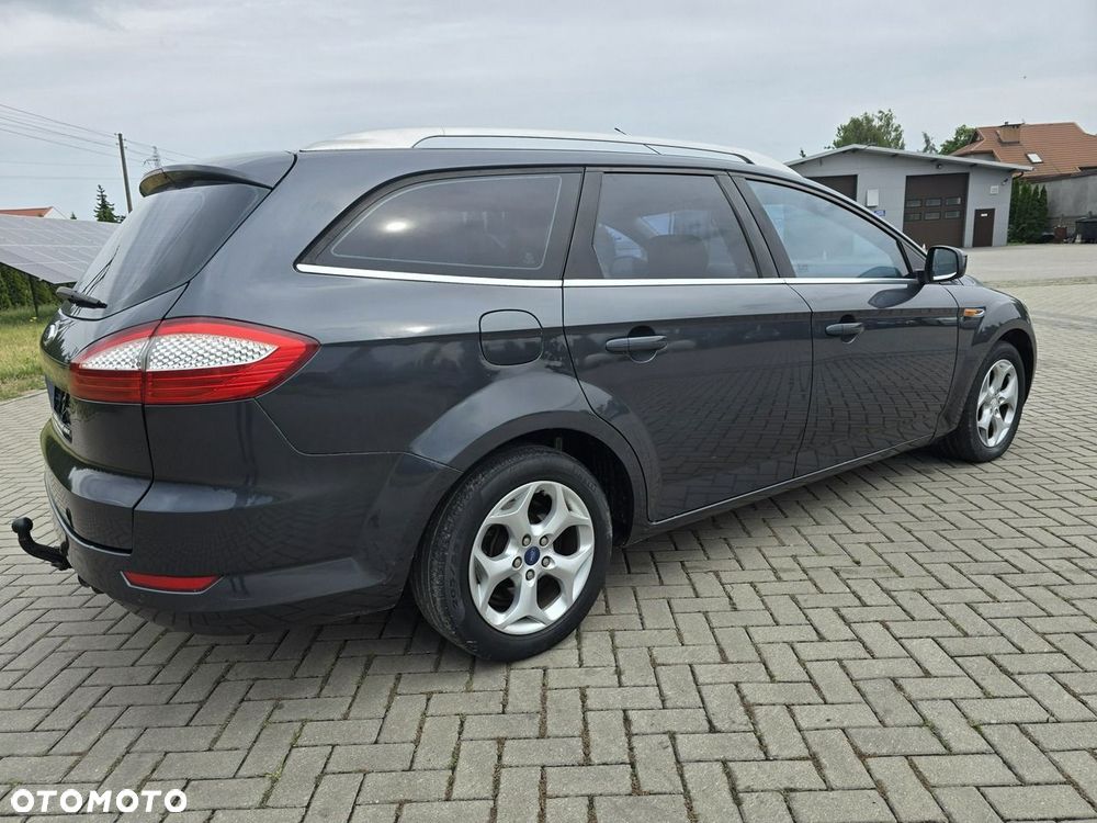 Ford Mondeo - 9