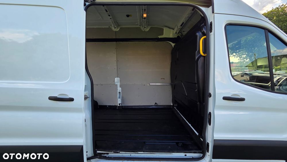 Ford Transit - 15