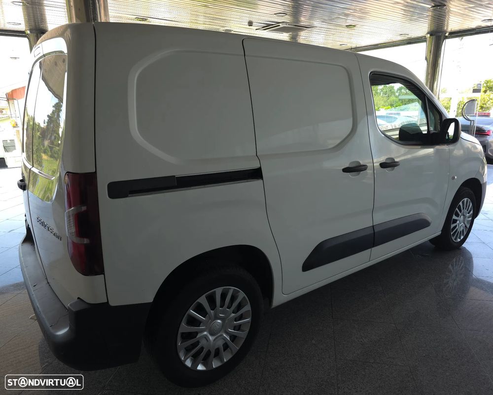 Toyota PROACE CITY VERSO 1.5 D - 4