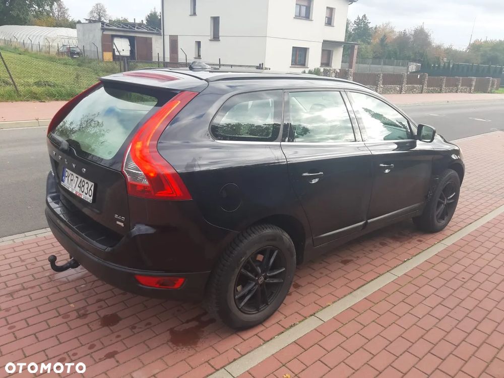 Volvo XC 60 2.4D - 10