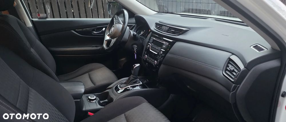 Nissan X-Trail 2.0 dCi Acenta Xtronic 4WD - 10