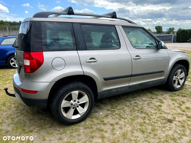 Skoda Yeti Tour Out 2.0 TDI SCR 4x4 - 4