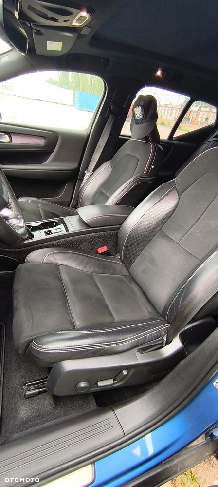 Volvo XC 40 T5 AWD R-Design - 7
