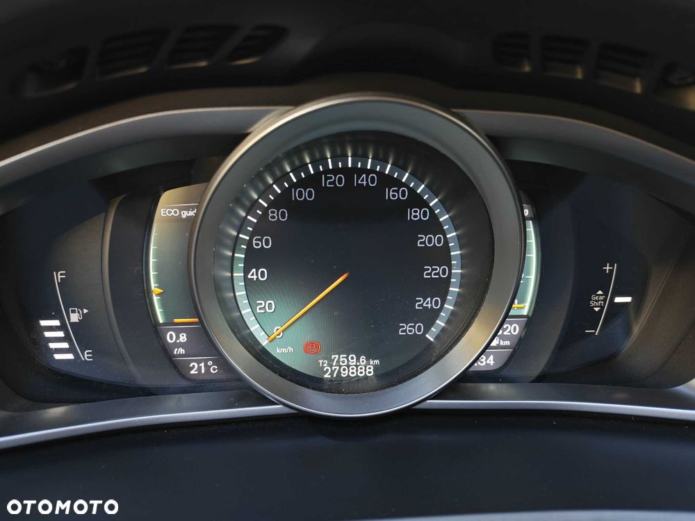 Volvo V40 - 6