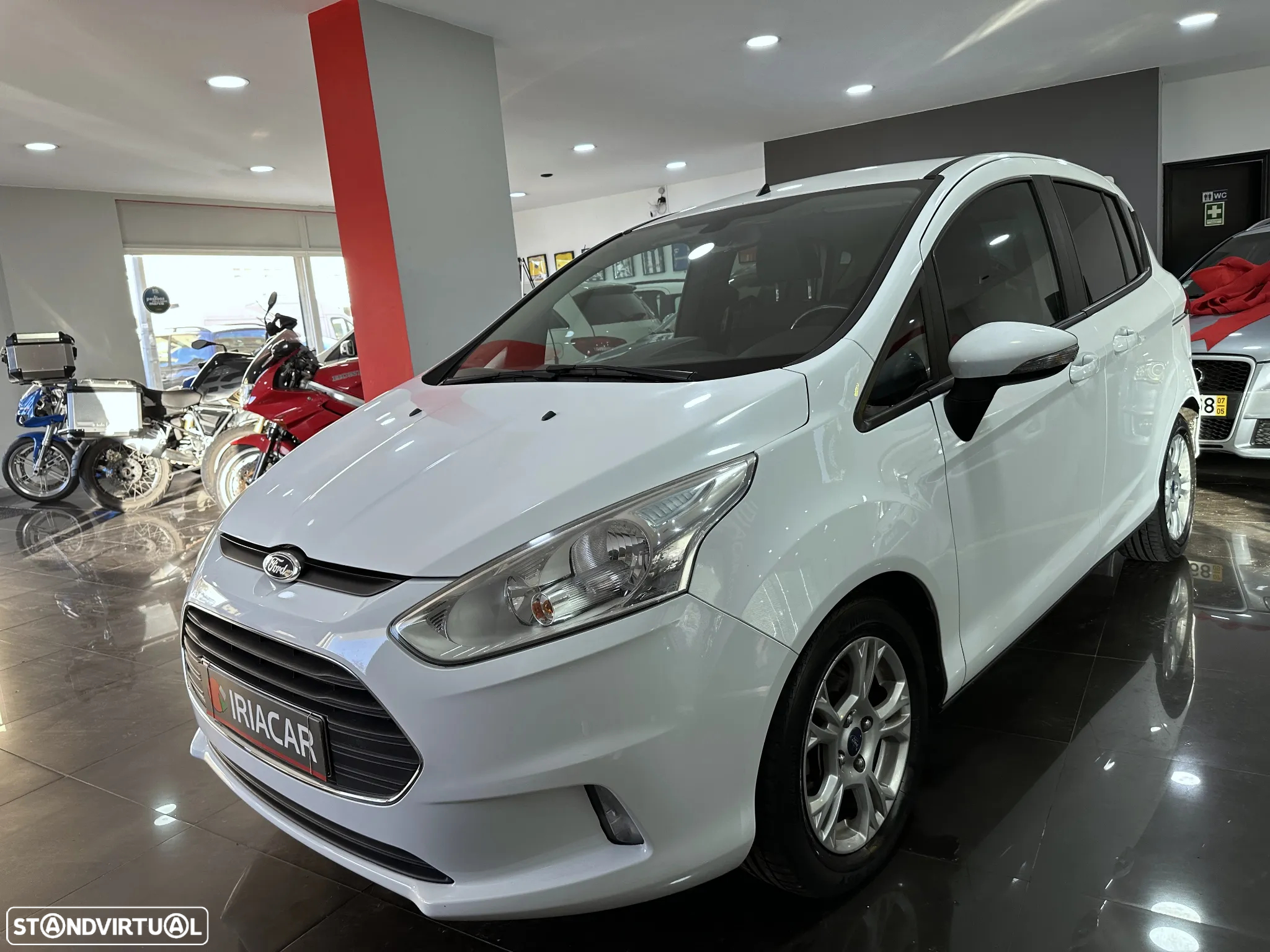 Ford B-Max 1.5 TDCi Titanium - 19
