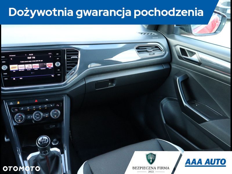 Volkswagen T-Roc - 10