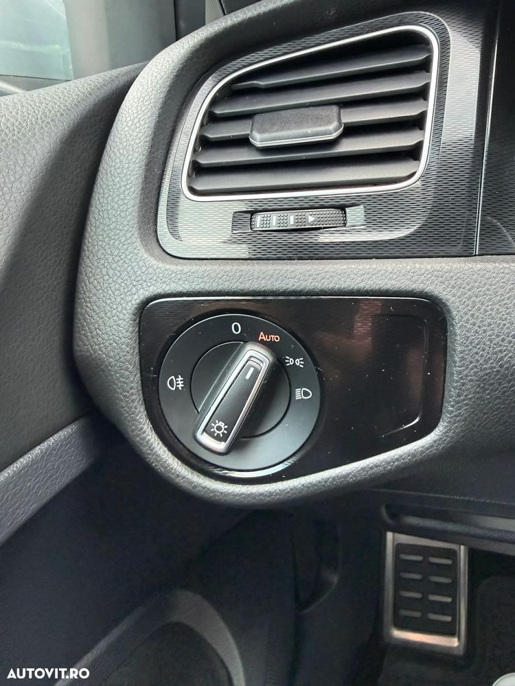 Volkswagen Golf GTD (BlueMotion Technology) DSG - 25