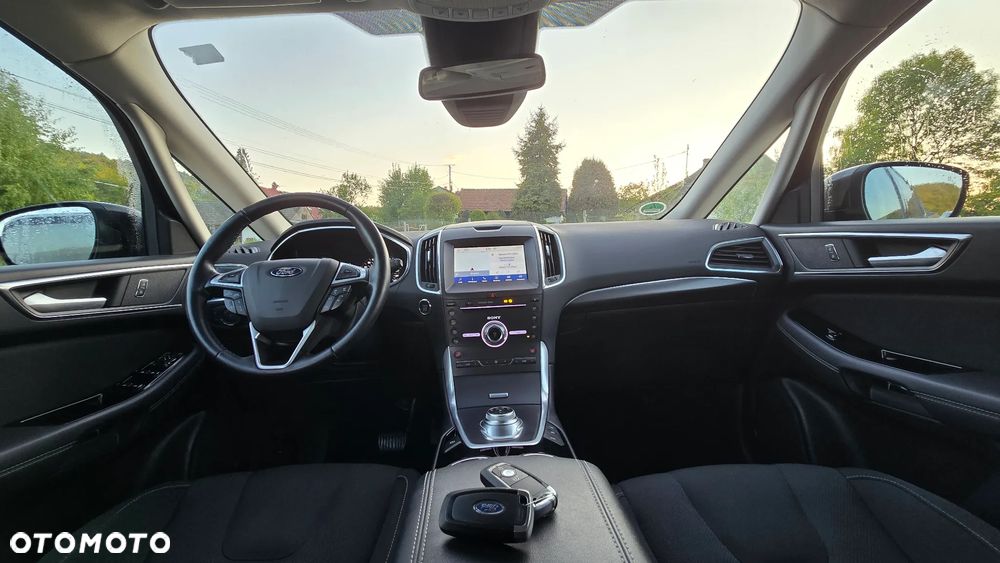 Ford S-Max 2.0 EcoBlue Titanium - 19