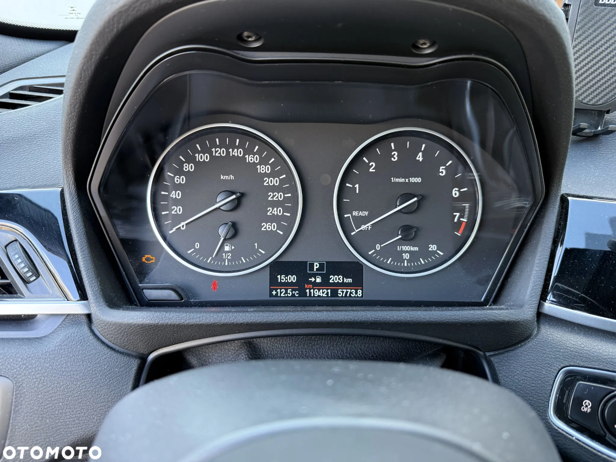 BMW X1 xDrive20i - 8