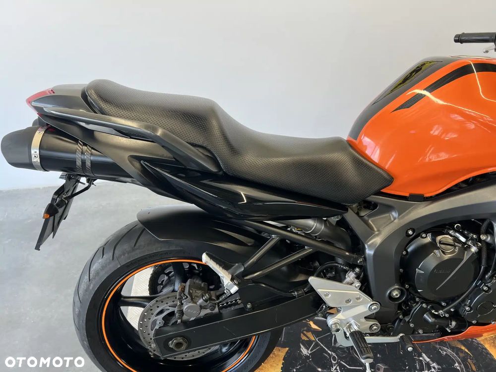 Yamaha FZ6 - 26