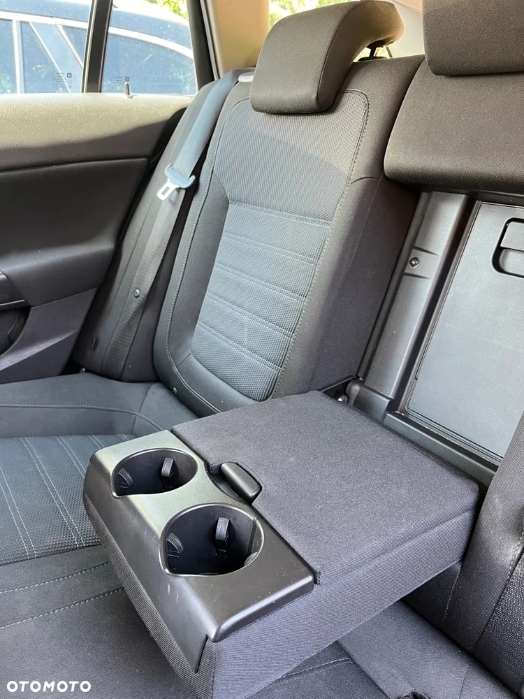 Opel Insignia 2.0 CDTI - 19