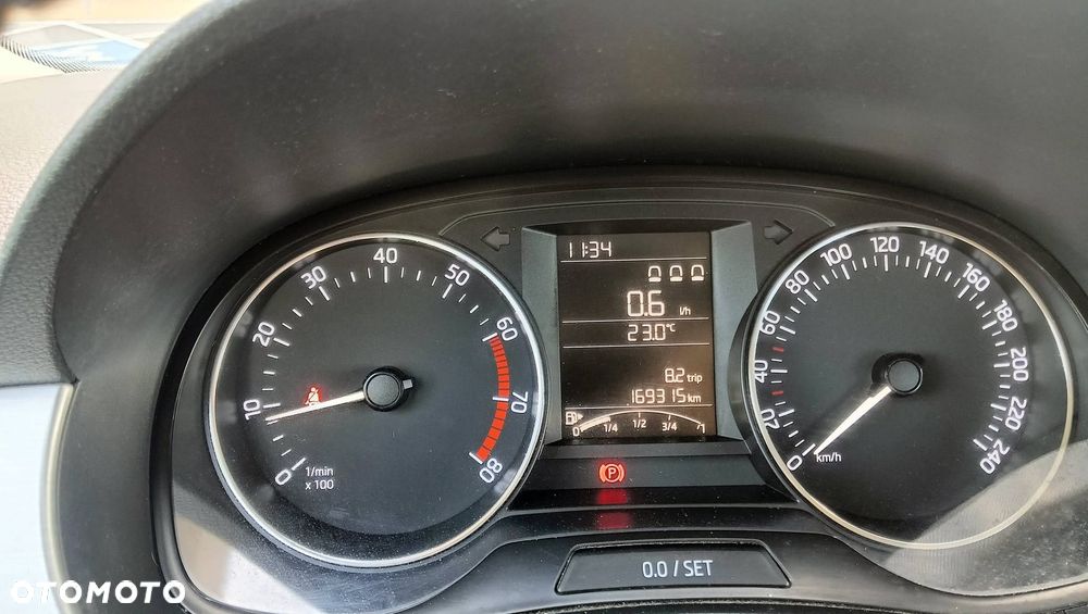 Skoda Fabia - 5