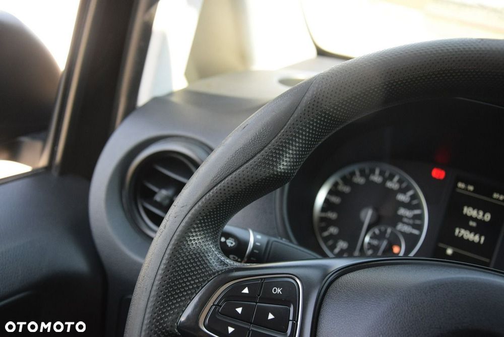 Mercedes-Benz Vito - 35