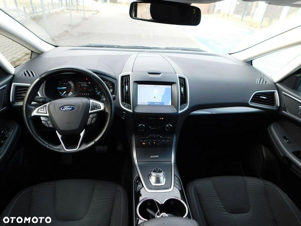 Ford S-Max - 7