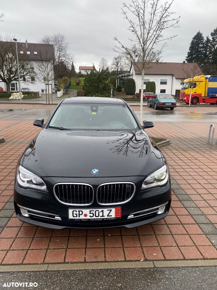 BMW Seria 7 730d xDrive - 23