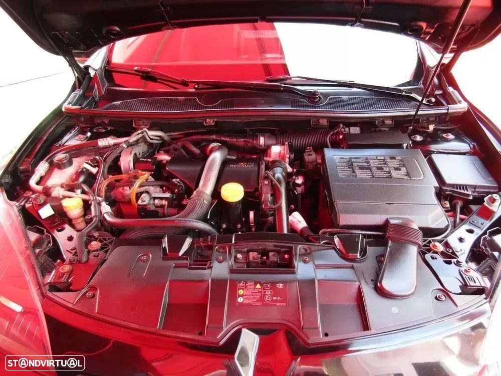 Renault Mégane Coupe Energy dCi 110 FAP Start & Stop GT Line - 22