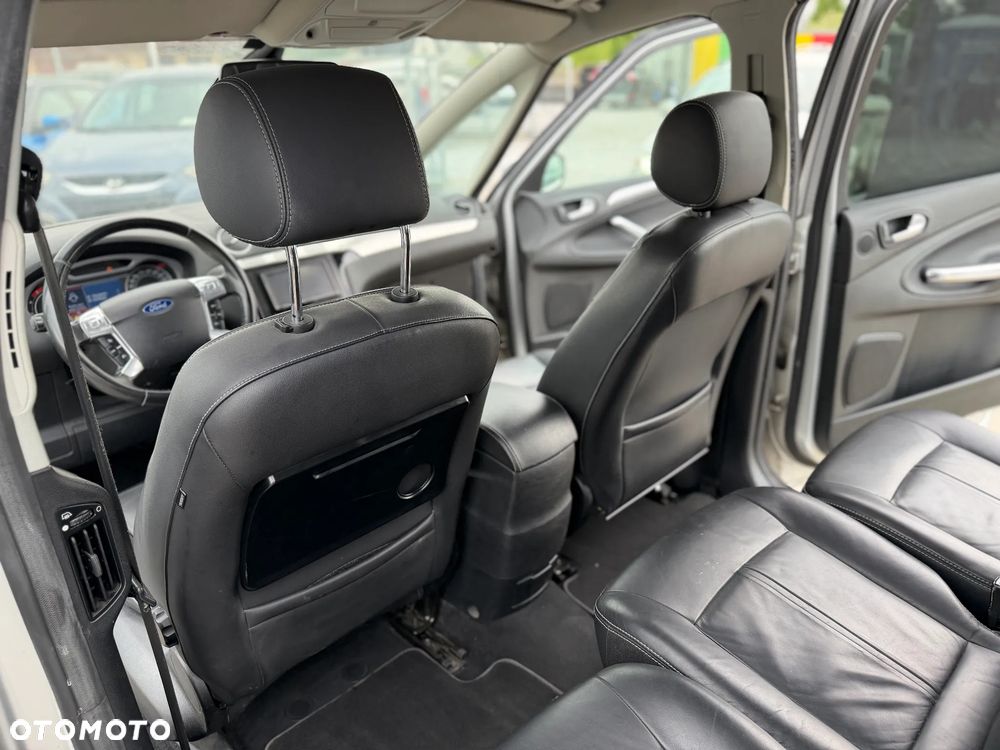 Ford S-Max 2.0 TDCi DPF Titanium X - 16