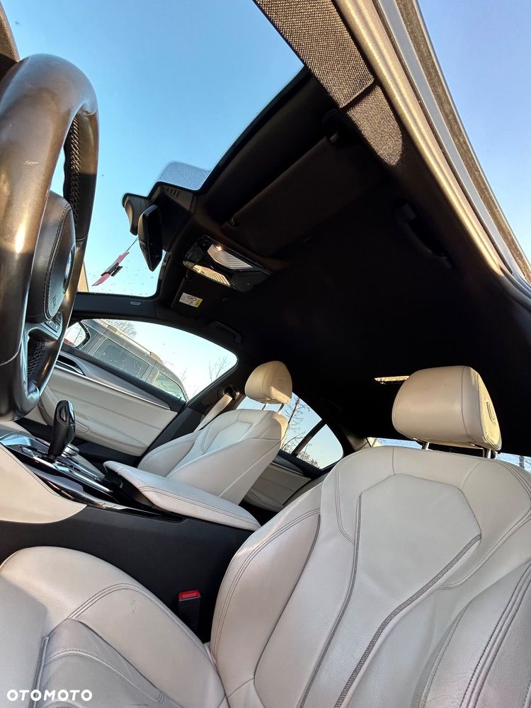 BMW Seria 5 530i xDrive M Sport sport - 26