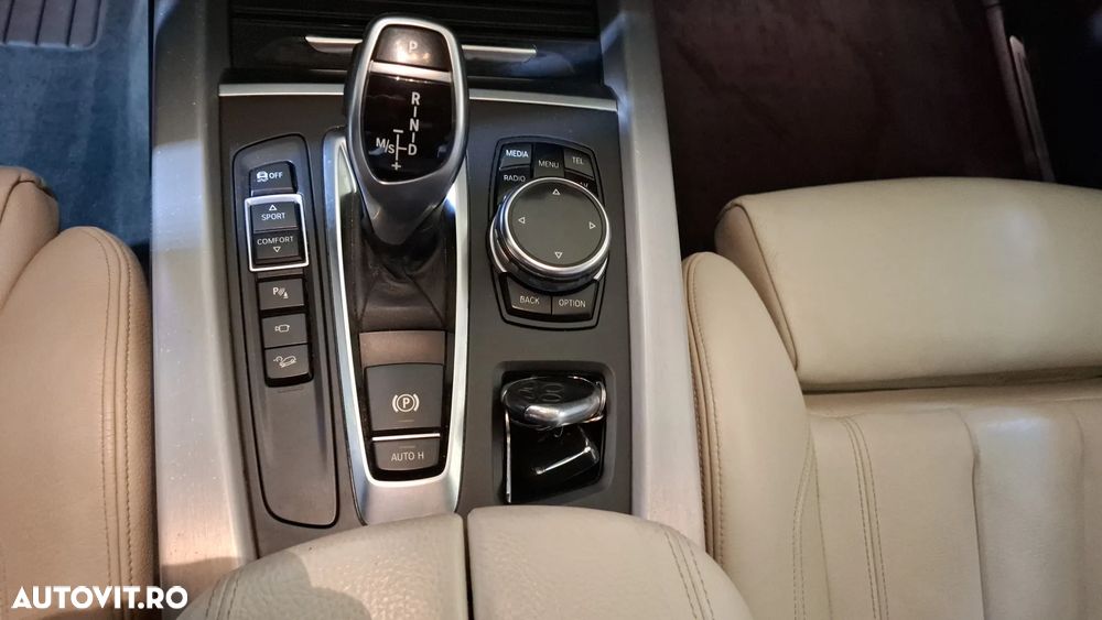 BMW X5 2015 — imagine 12