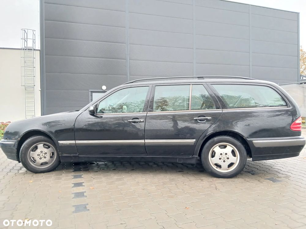 Mercedes-Benz Klasa E - 5