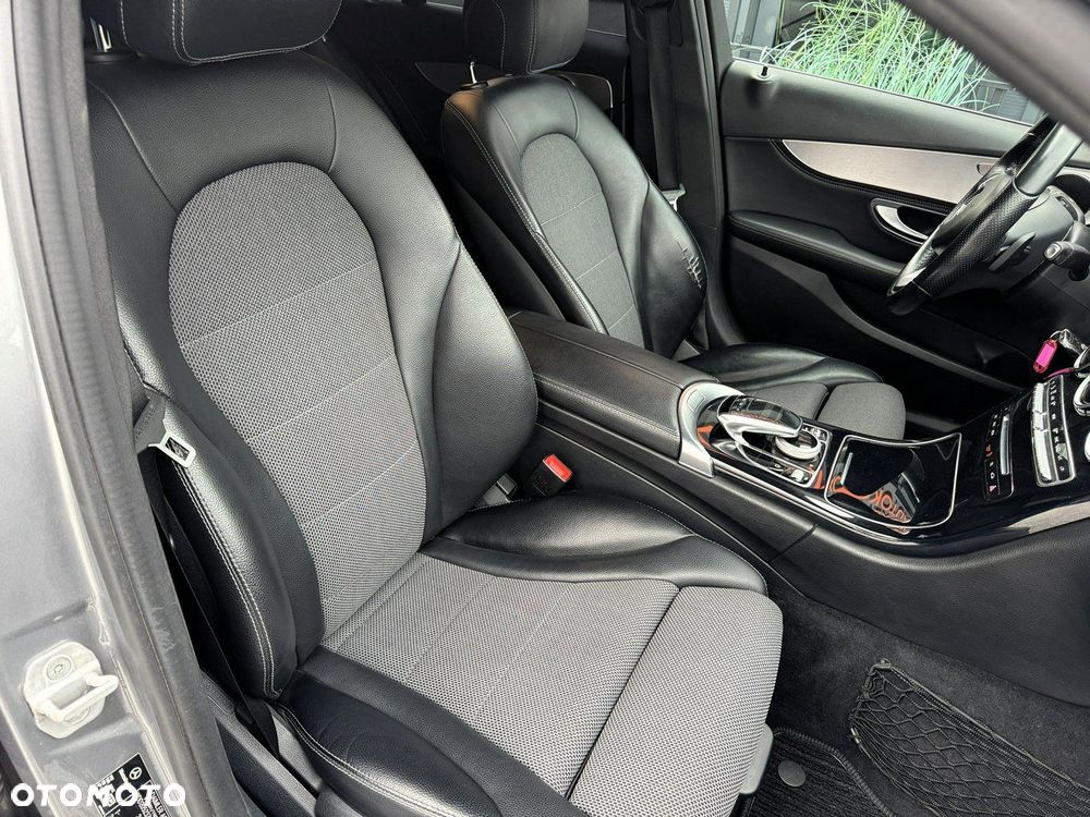 Mercedes-Benz Klasa C 200 (BlueTEC) d T 7G-TRONIC Exclusive - 25