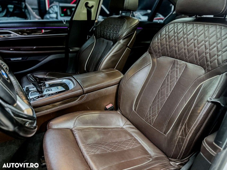 BMW Seria 7 740Li - 8