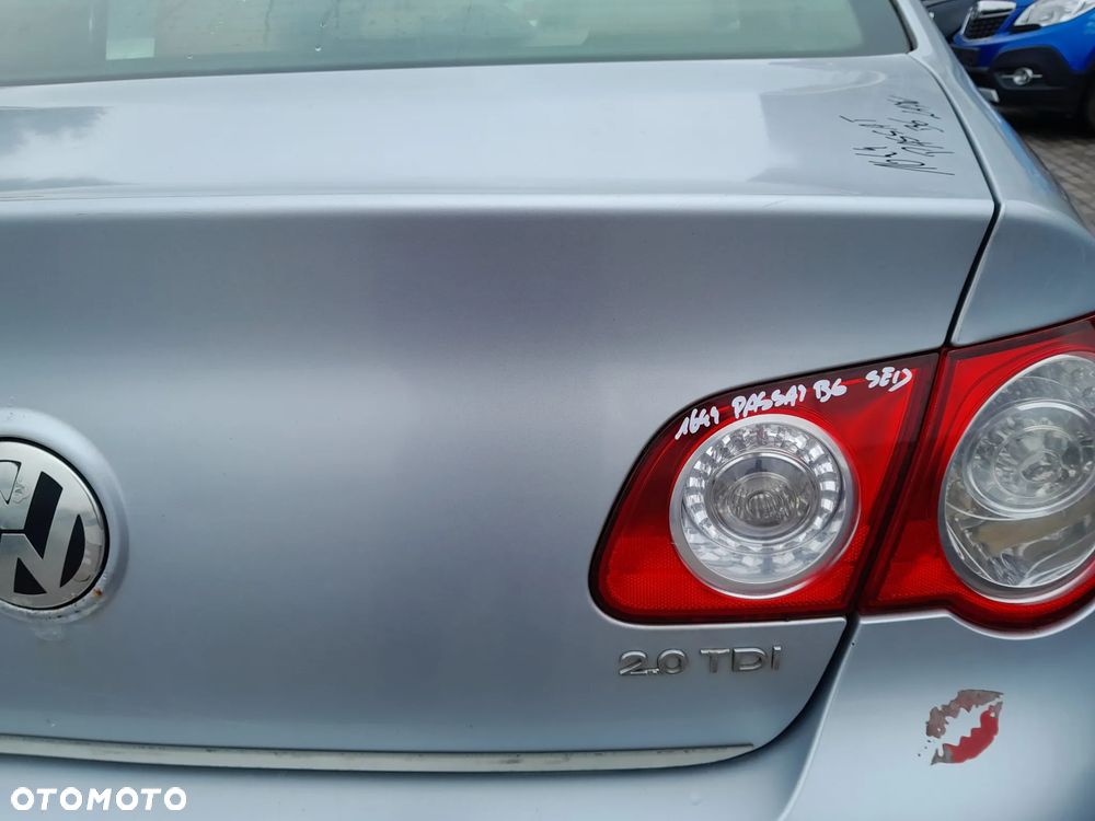 VW PASSAT B6 KLAPA TYLNA BAGAŻNIKA TYŁ SEDAN KOLOR: LA7W - 6
