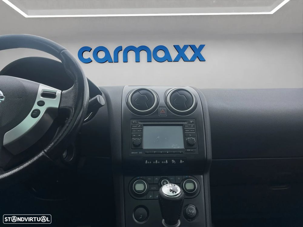 Nissan Qashqai +2 1.5 dCi Tekna Premium 17 - 11