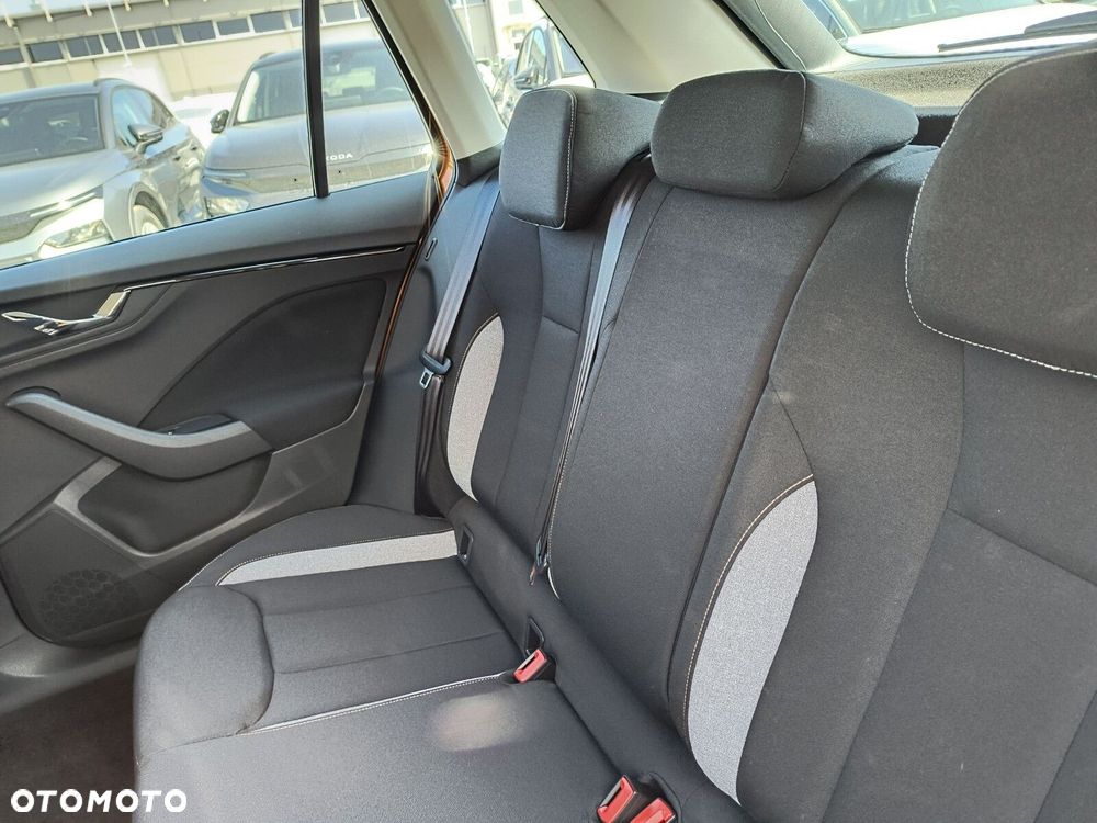 Skoda Kamiq 1.0 TSI Drive - 17