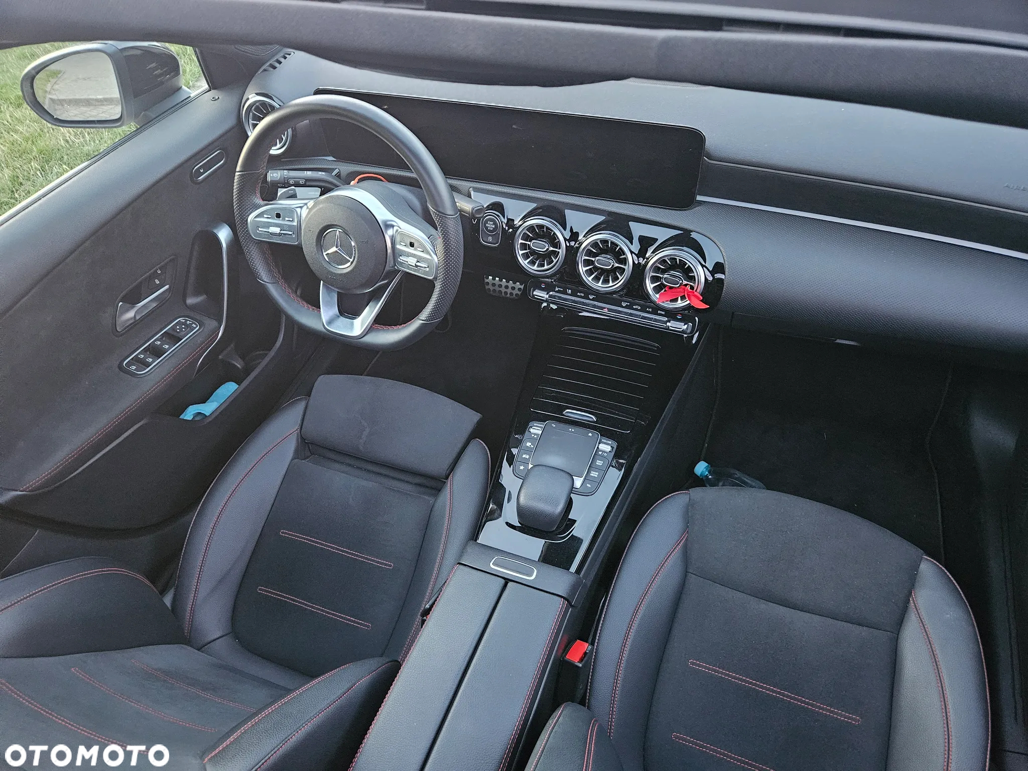Mercedes-Benz Klasa A 180 AMG Line 7G-DCT - 13