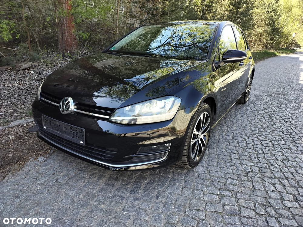 Volkswagen Golf 2.0 TDI BlueMotion Technology Lounge - 1