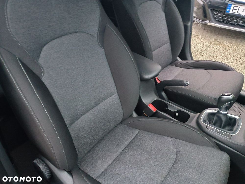 Hyundai i30 1.5 T-GDI 48V Smart - 28