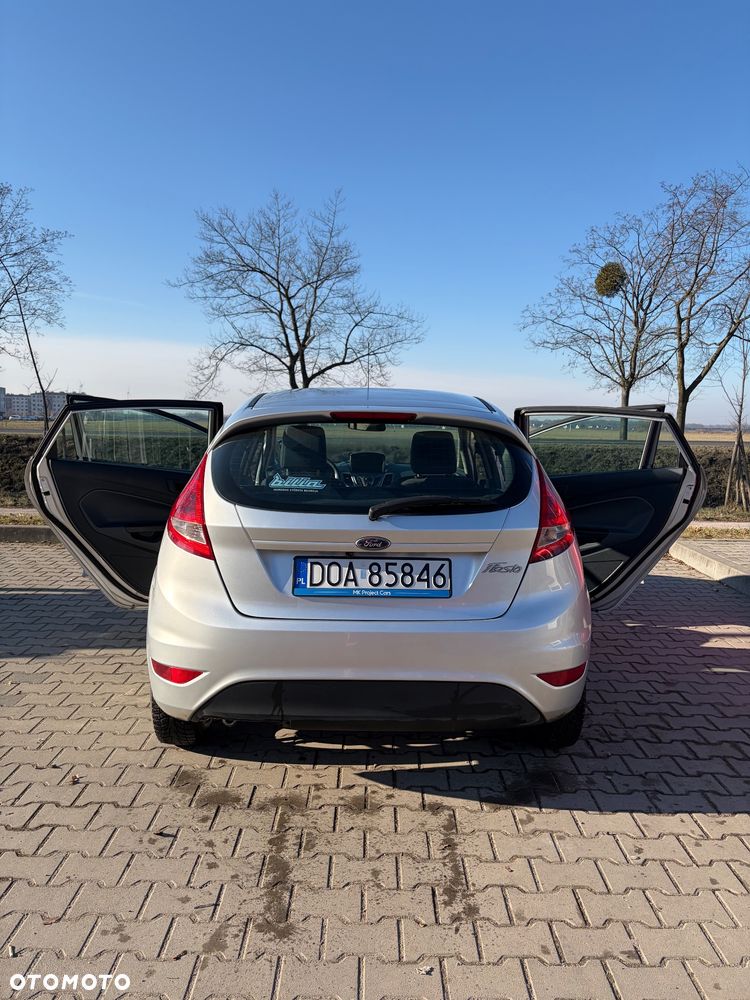 Ford Fiesta - 15
