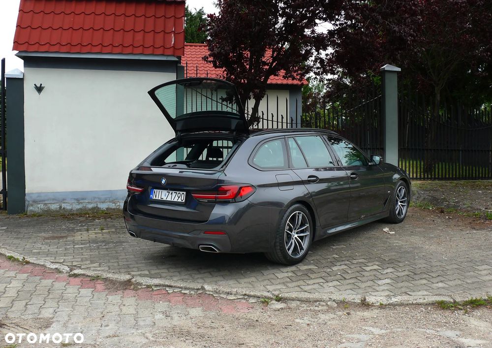 BMW Seria 5 520d M Sport sport - 27