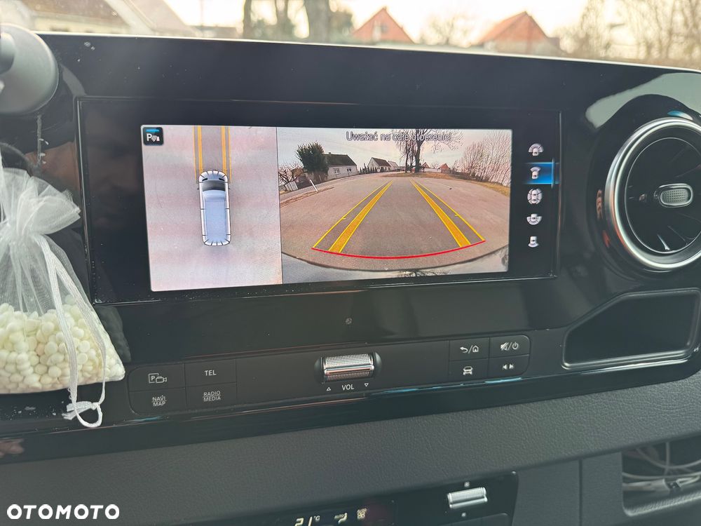 Mercedes-Benz Sprinter - 33