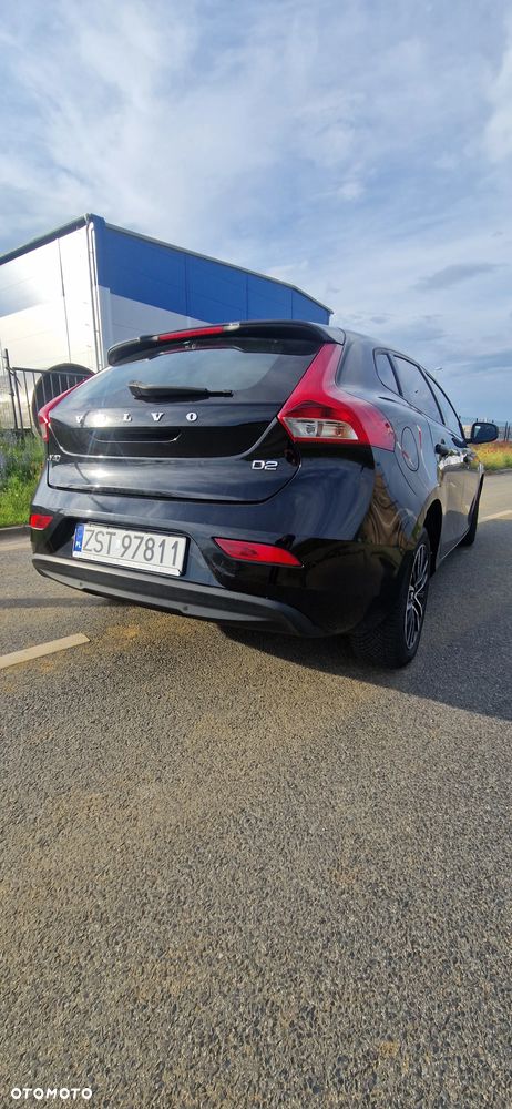 Volvo V40 D2 Momentum - 8