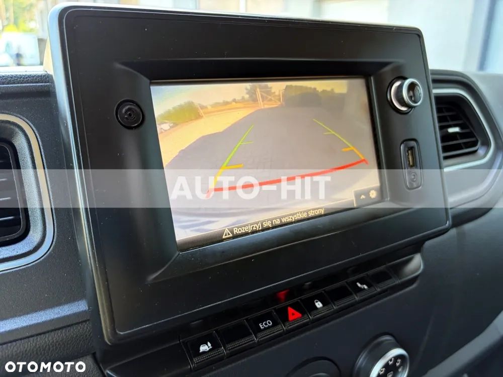 Renault Master - 25