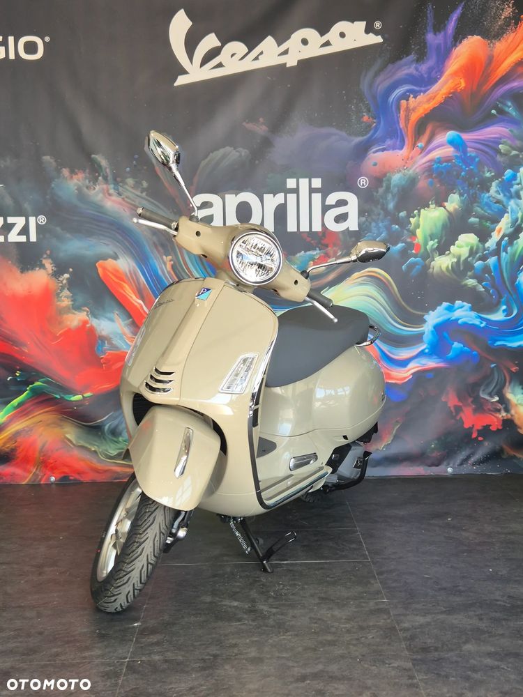 Vespa GTS - 11