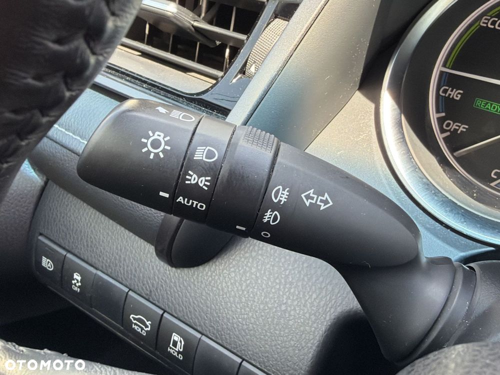 Toyota Camry 2.5 Hybrid Prestige CVT - 17