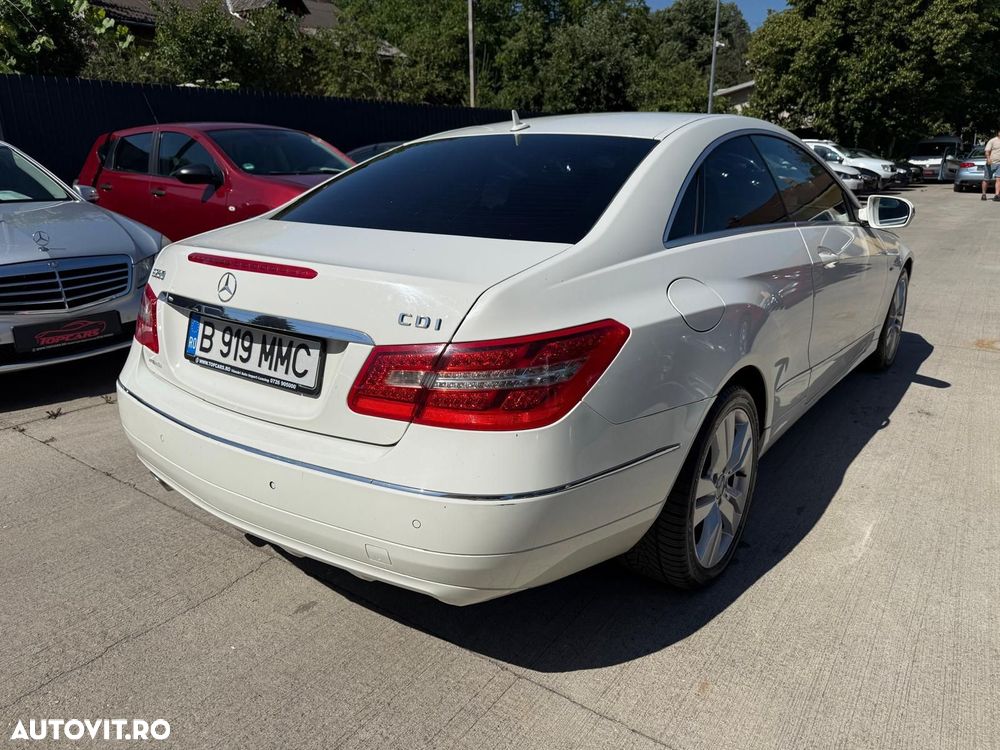 Mercedes-Benz E - 4