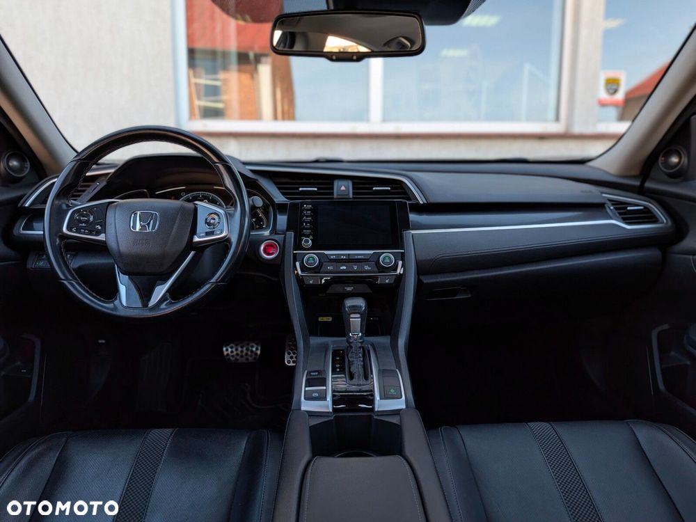 Honda Civic 1.5 T Executive CVT - 18