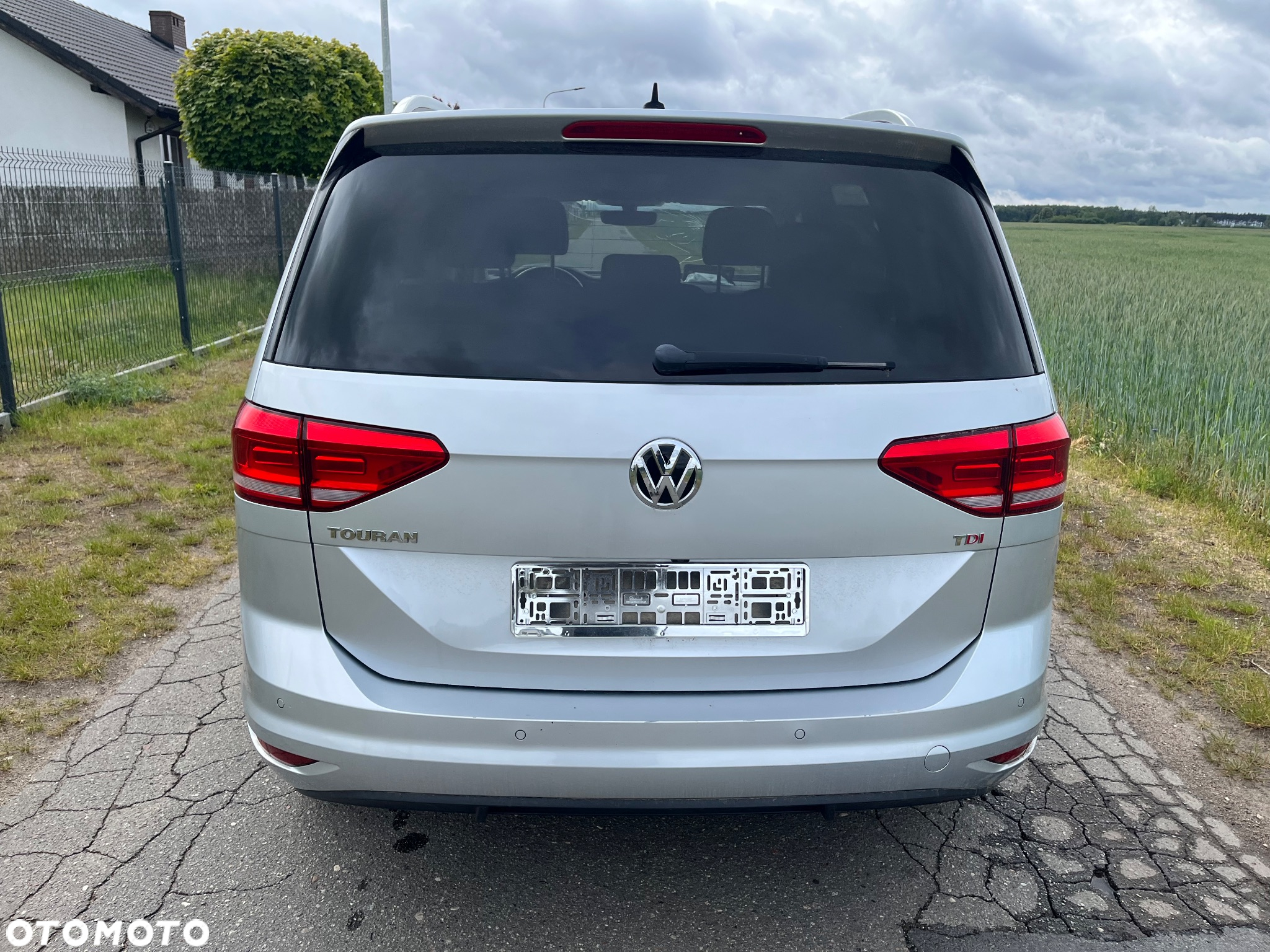 Volkswagen Touran 1.6 TDI SCR (BlueMotion Technology) SOUND - 6