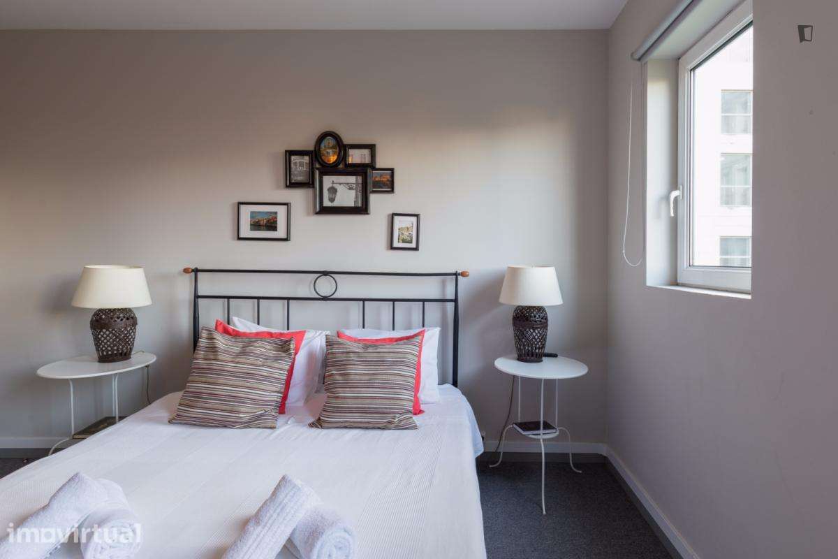 Quarto - localizado em Cedofeita Porto - Grande imagem: 5/17
