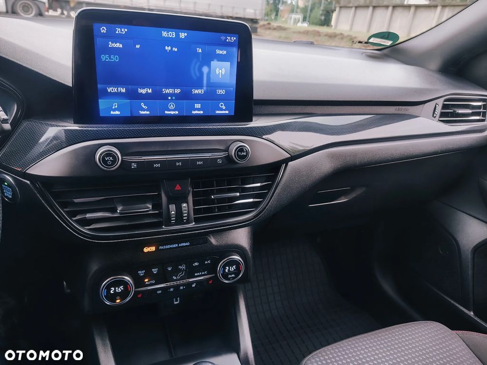 Ford Focus - 26