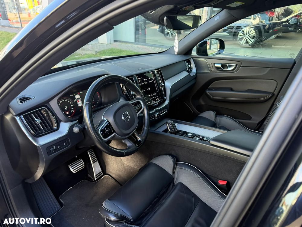 Volvo XC 60 - 8
