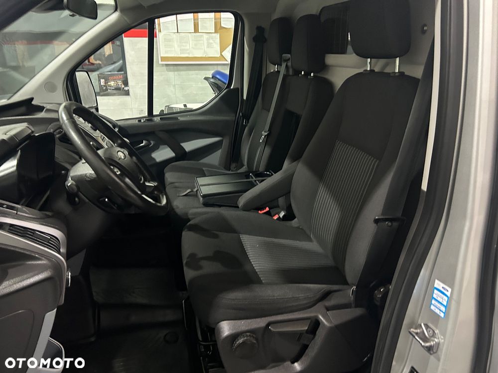 Ford Transit custon - 16