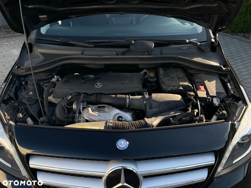 Mercedes-Benz Klasa B 180 7G-DCT - 6