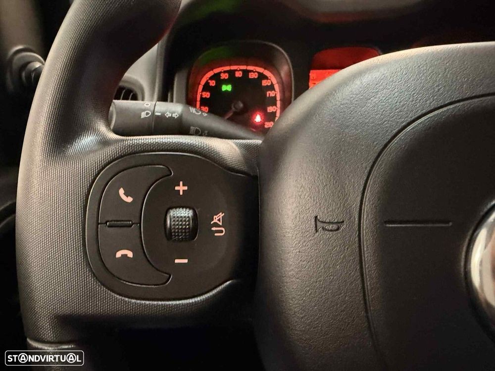 Fiat Panda 1.0 Hybrid City Cross - 15